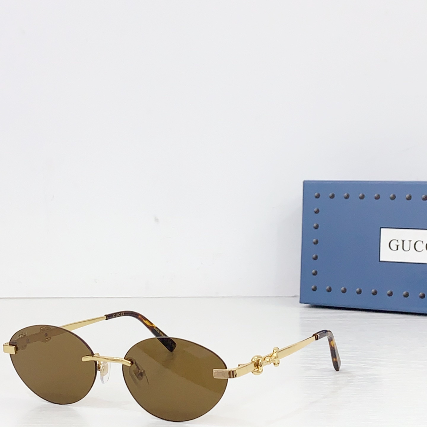 Gucci Frameless Oval Sunglasses - DopestKickz