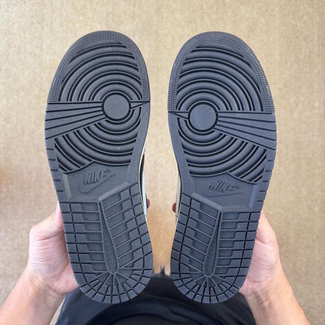 Jordan Air Jordan 1 Low     HQ2010-012 - DopestKickz