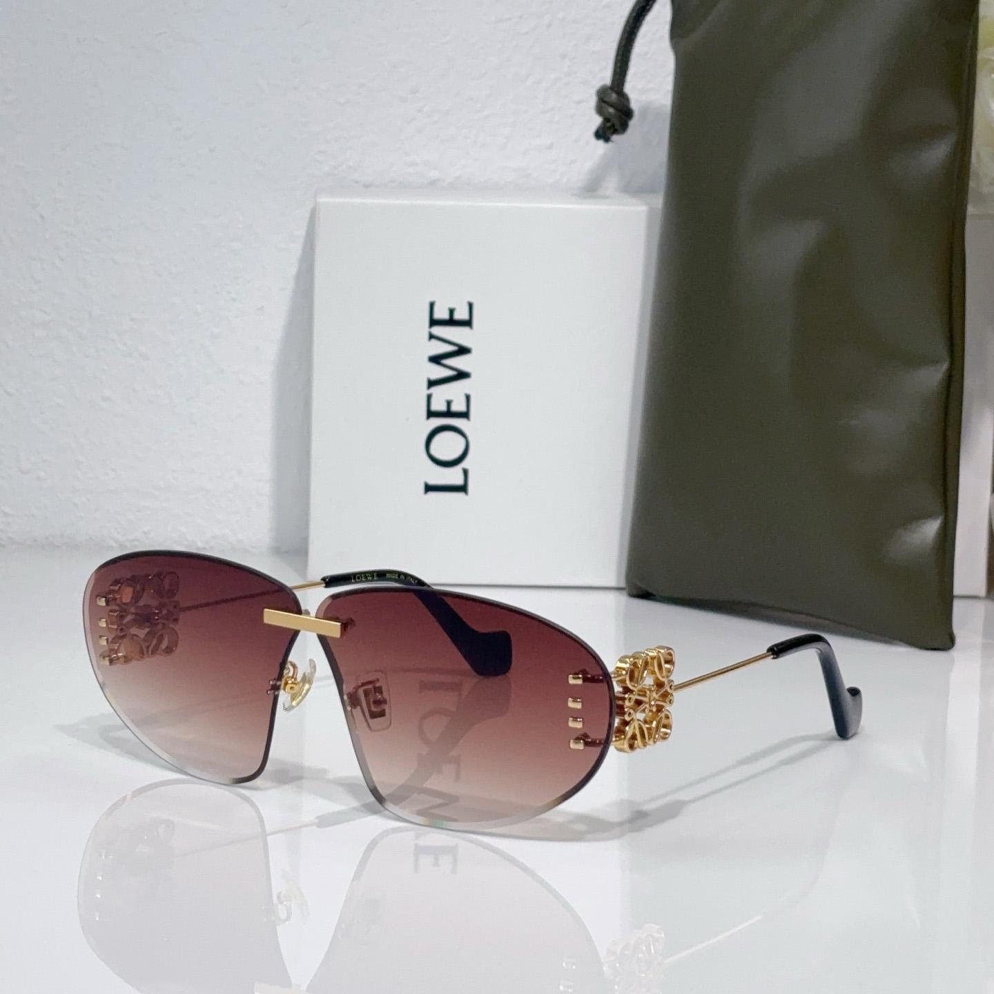 Loewe LW40048U Sunglasses  - DopestKickz