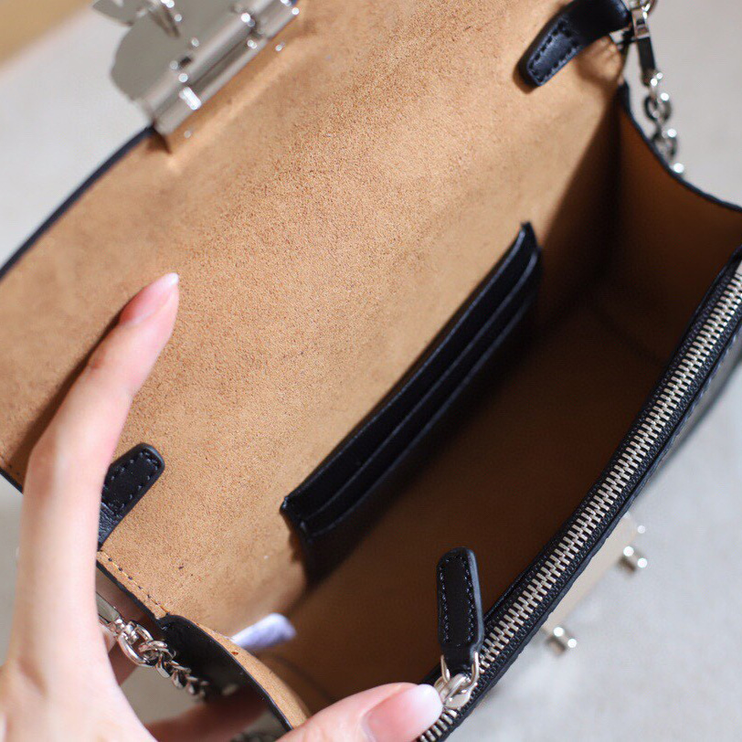 MCM Tracy Crossbody In Visetos （11x 18.5 x 5cm） - DopestKickz