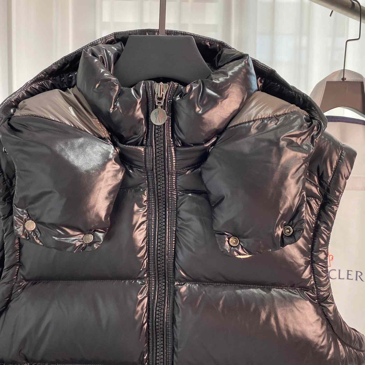 Moncler Bormes Down Vest   809 - DopestKickz