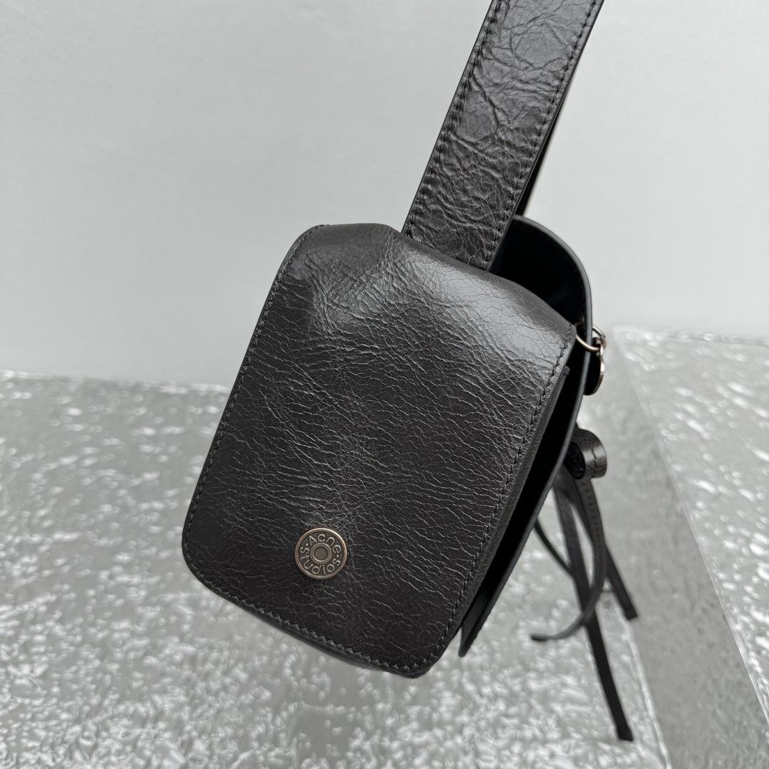 Acne Studios Multipocket Bag - DopestKickz
