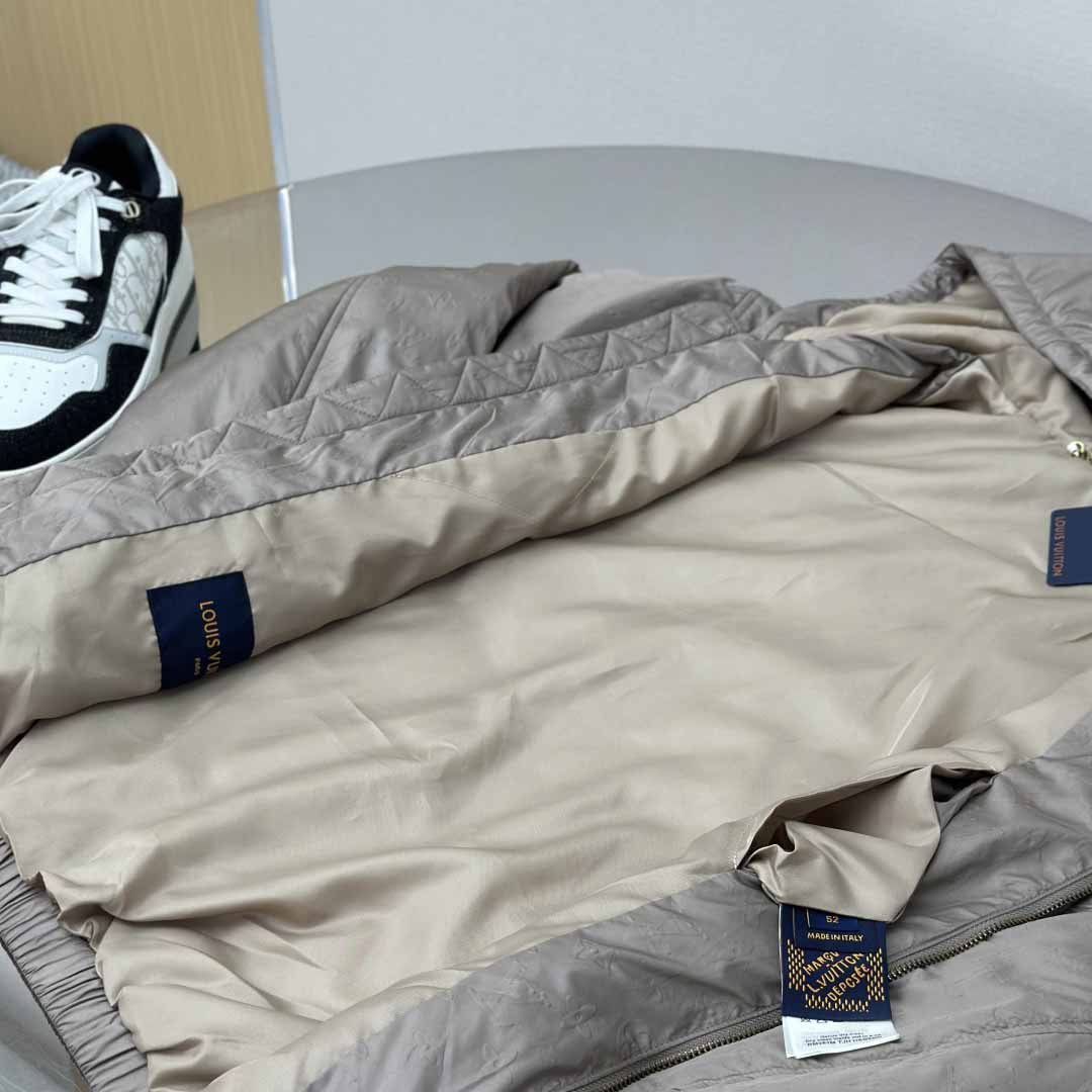 Louis Vuitton Monogram Padded Windbreaker   1AHBIA - DopestKickz