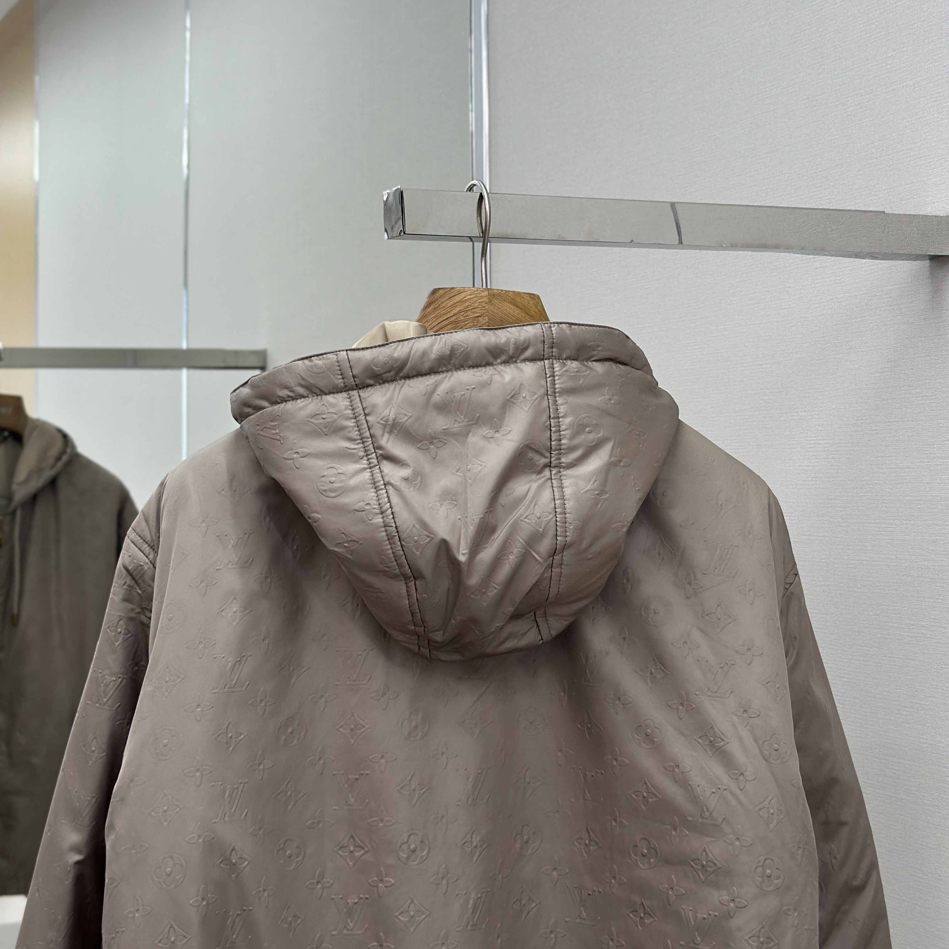 Louis Vuitton Monogram Padded Windbreaker   1AHBIA - DopestKickz