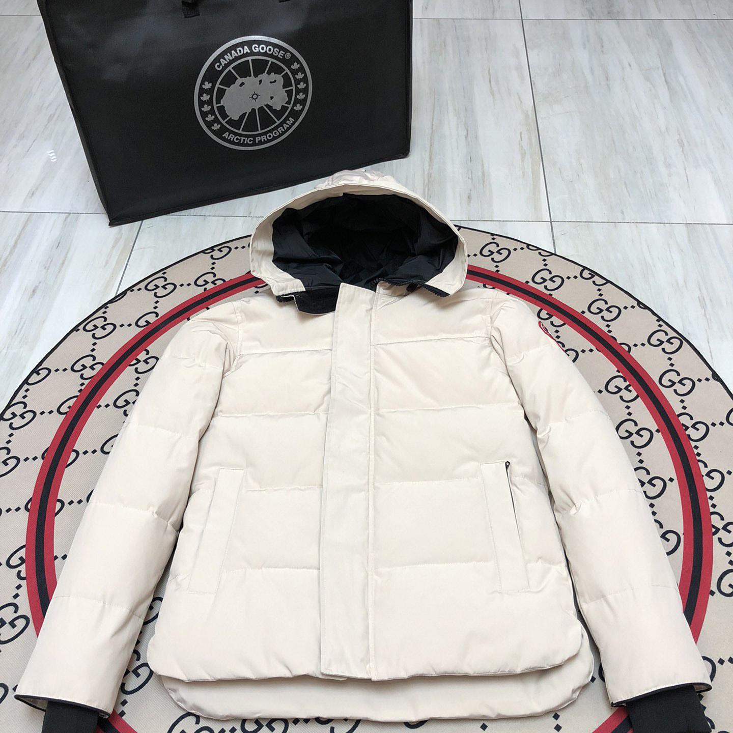 Canada Goose Parka - DopestKickz