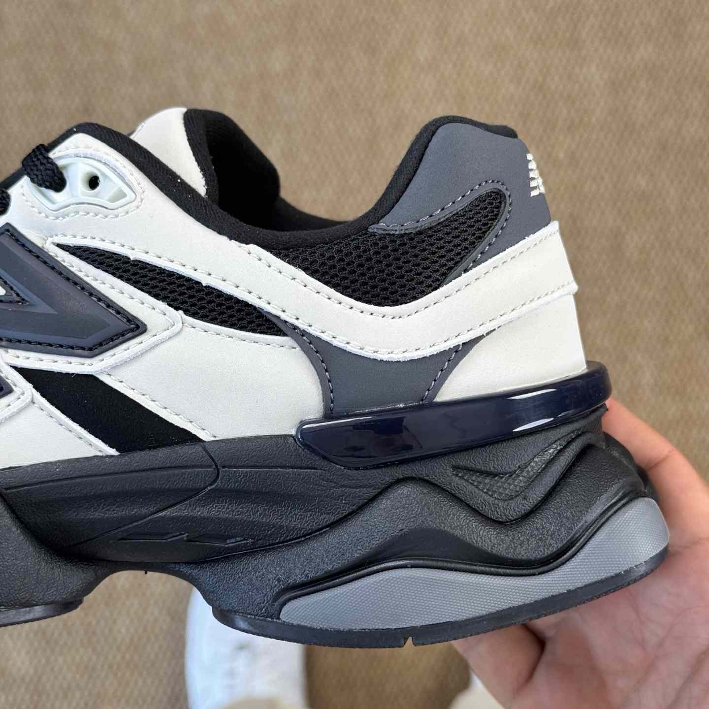 New Balance NB9060 Sneakers   U9060ZBS - DopestKickz