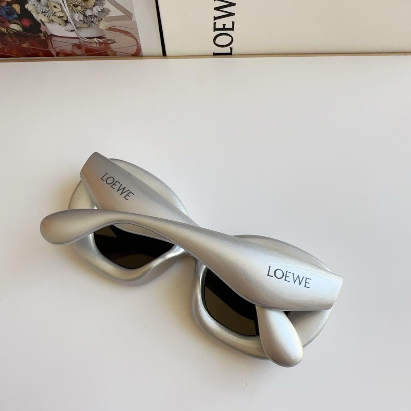Loewe LW40100l Sunglasses  - DopestKickz