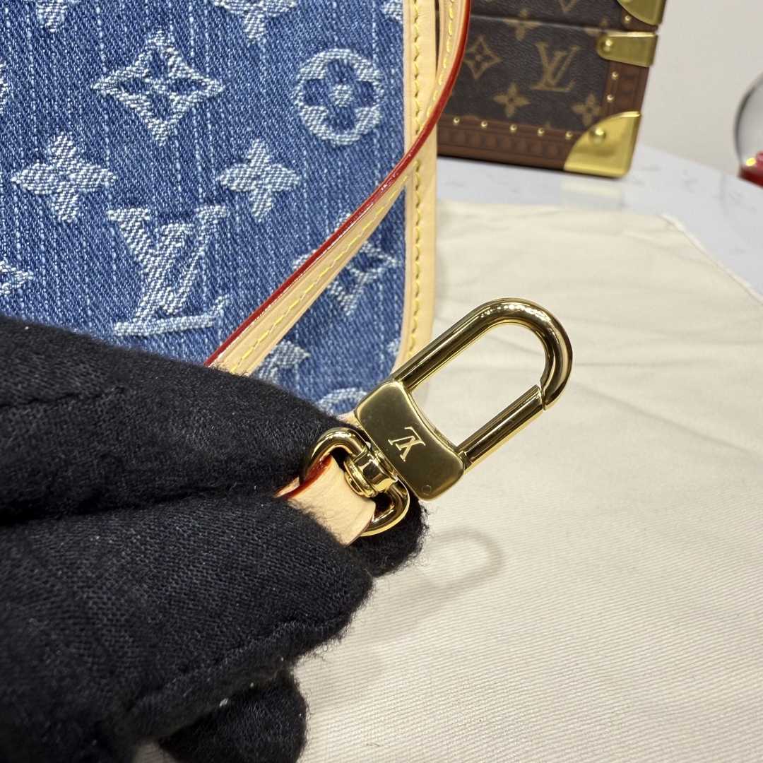 Louis Vuitton Neverfull MM   M13192 - DopestKickz