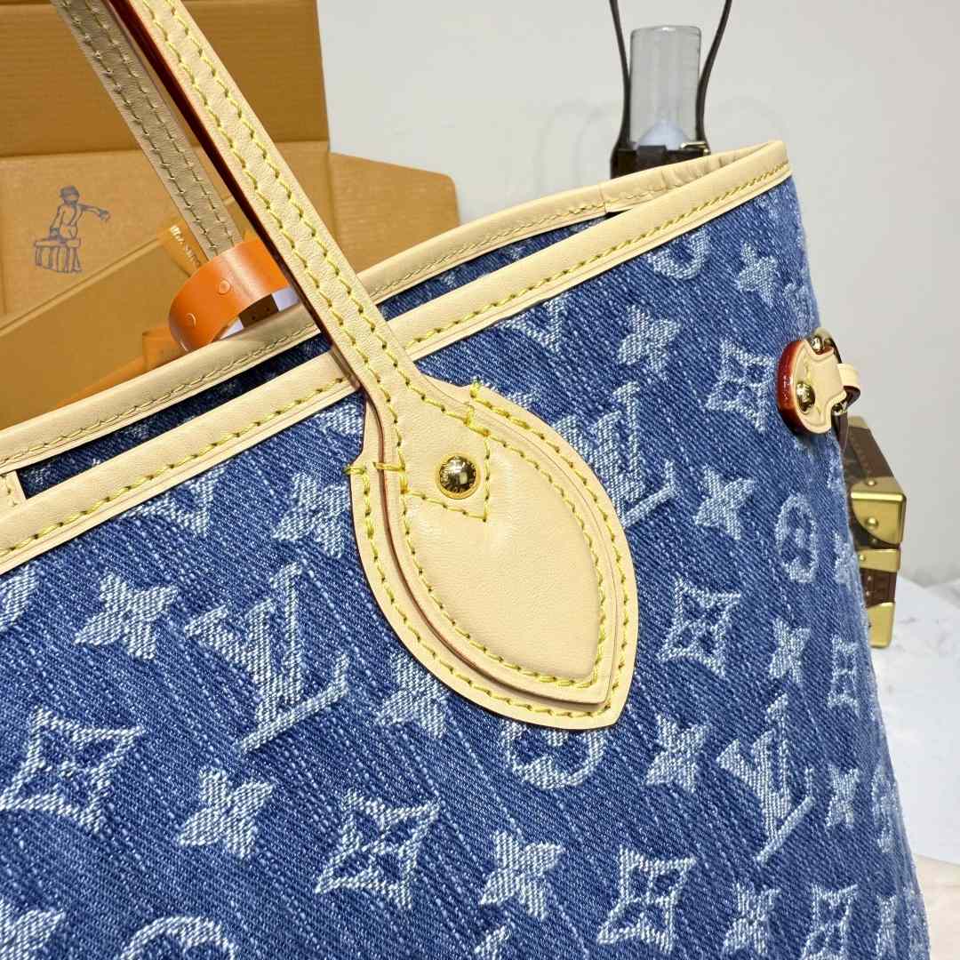 Louis Vuitton Neverfull MM   M13192 - DopestKickz