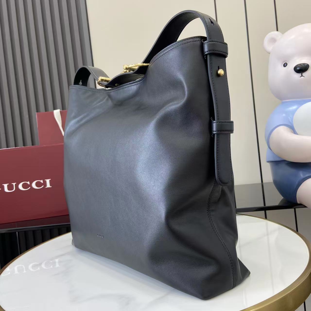 Gucci Beatrix Large Tote Bag - DopestKickz