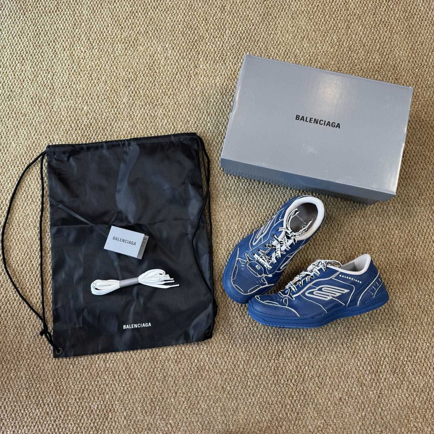 Balenciaga Hamptons Worn-Out - DopestKickz