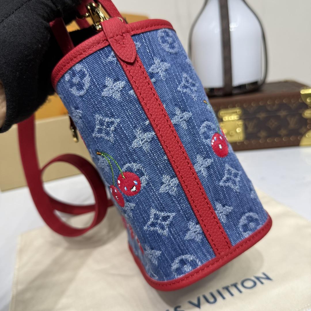 Louis Vuitton LV x TM Neverfull Inside Out BB   M14997 - DopestKickz