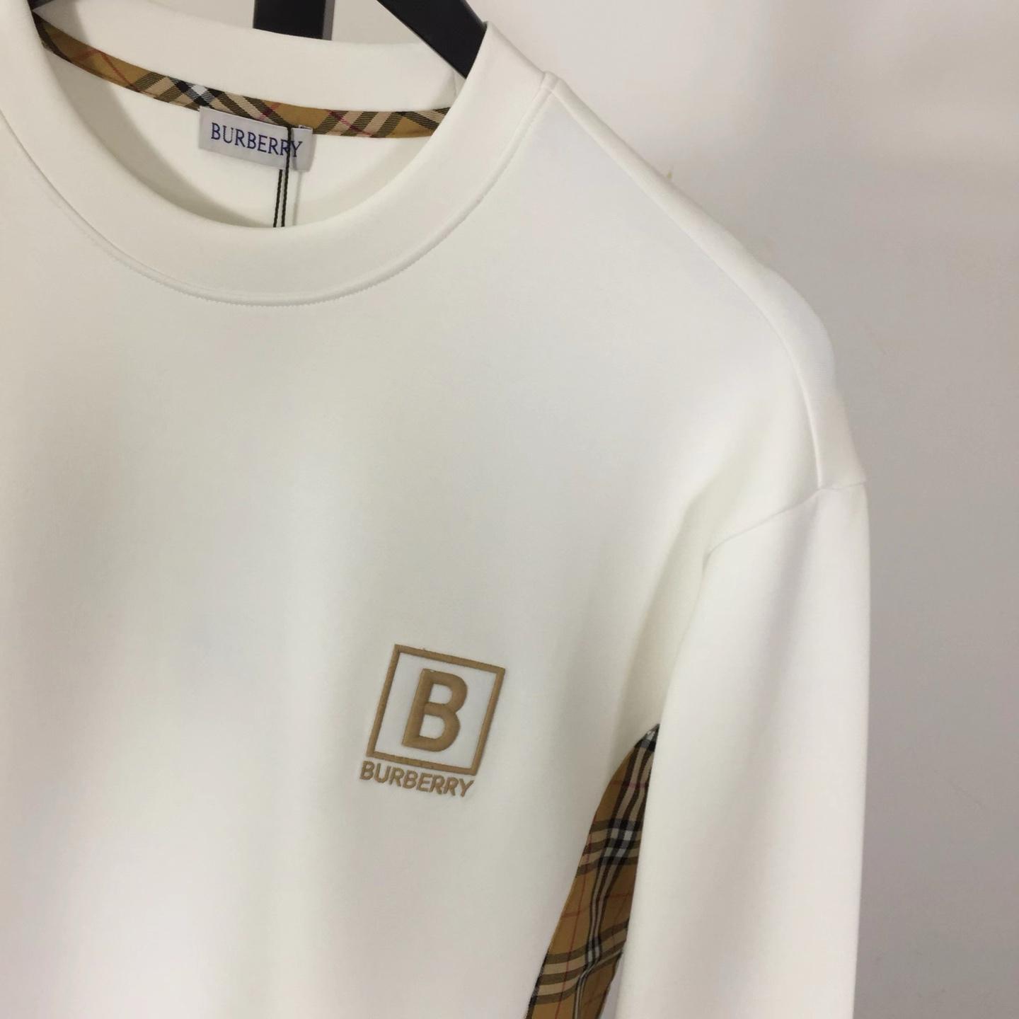 Burberry Cotton Sweatshirt - DopestKickz