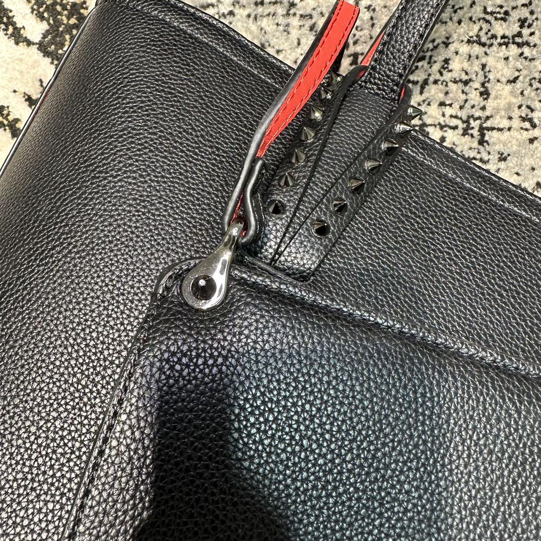 Christian Louboutin Tote  34-24-12CM - DopestKickz