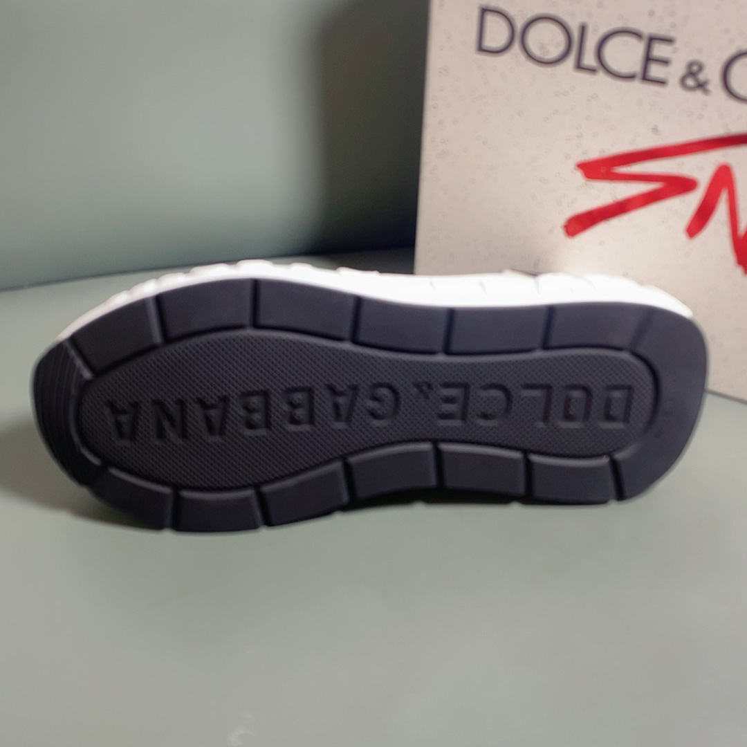 Dolce & Gabbana Lace-up Sneakers - DopestKickz