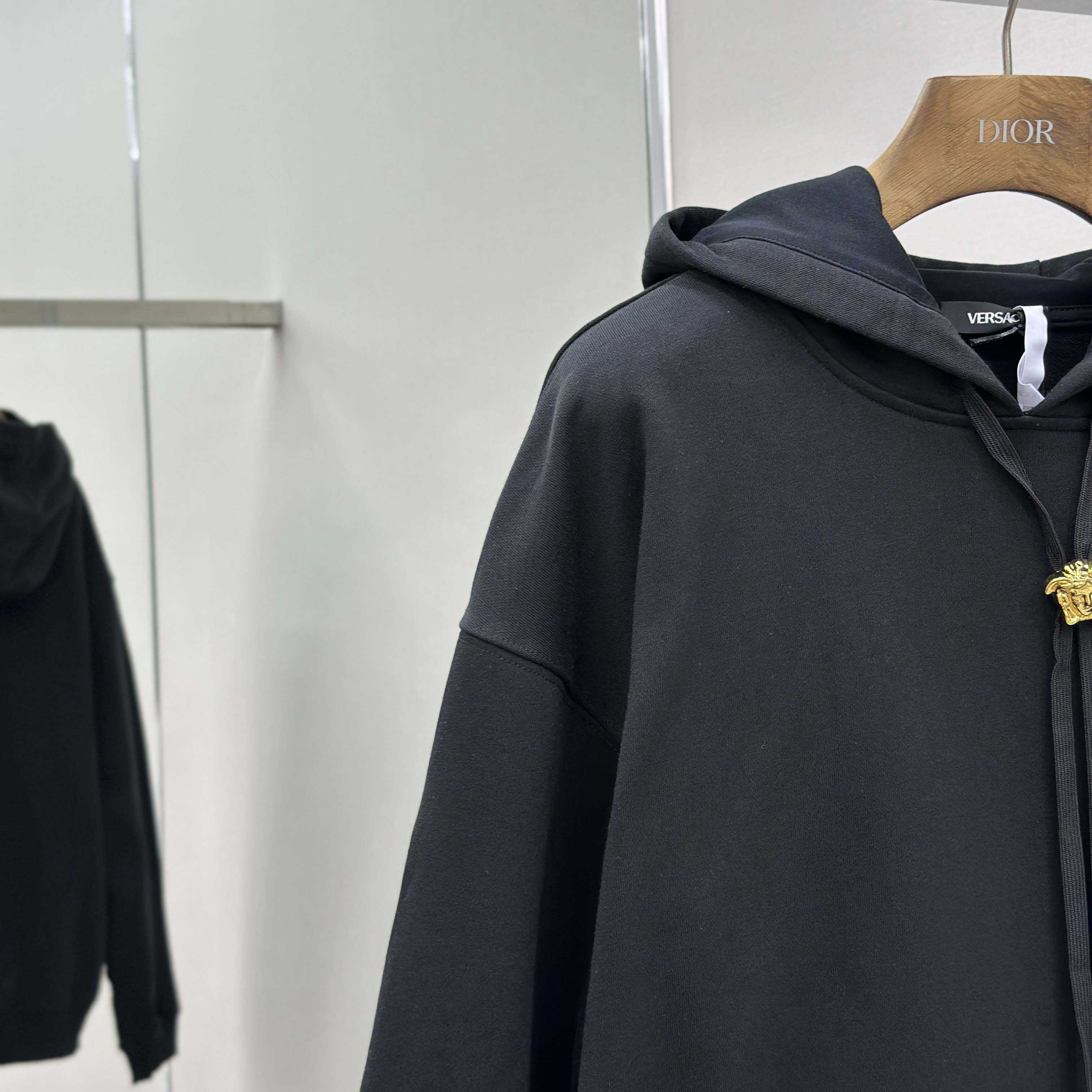 Versace La Medusa Hoodie - DopestKickz