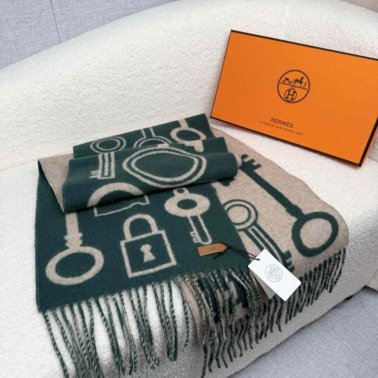 Hermes Casaque Porte-Clefs Scarf - DopestKickz
