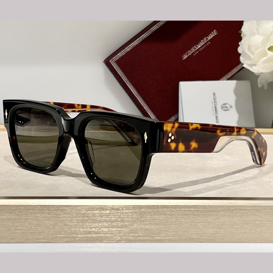 Jacquemus ENZO Sunglasses - DopestKickz