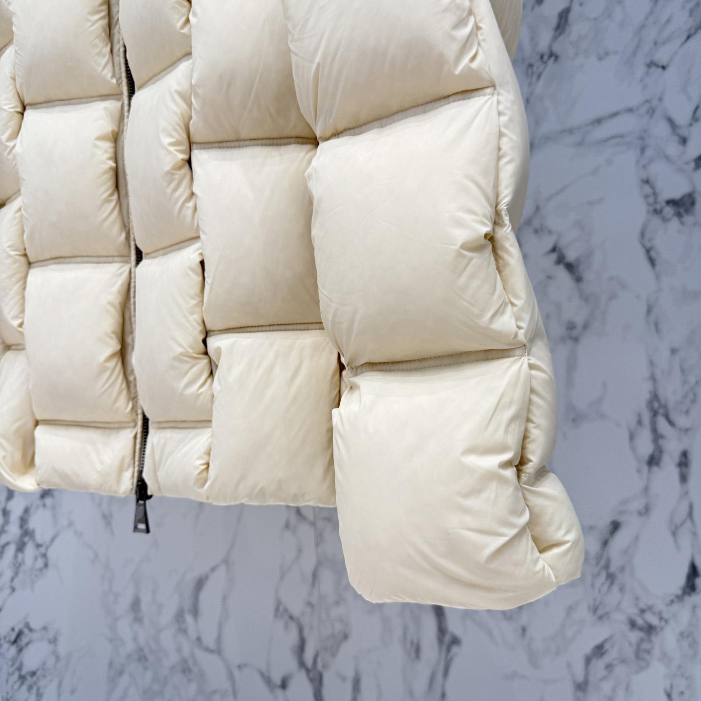 Moncler Short Down Jacket - DopestKickz