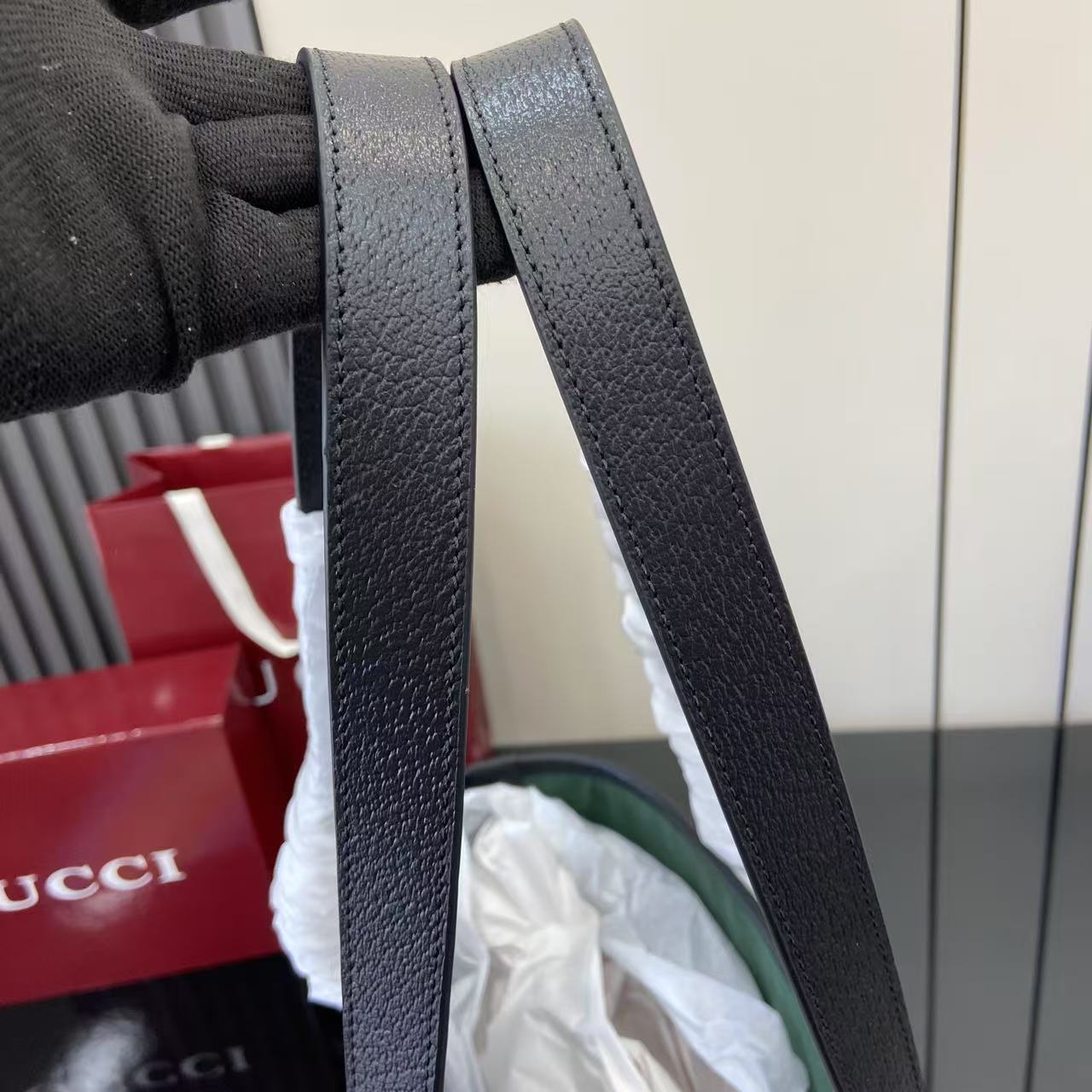 Gucci Ophidia Medium Tote Bag - DopestKickz