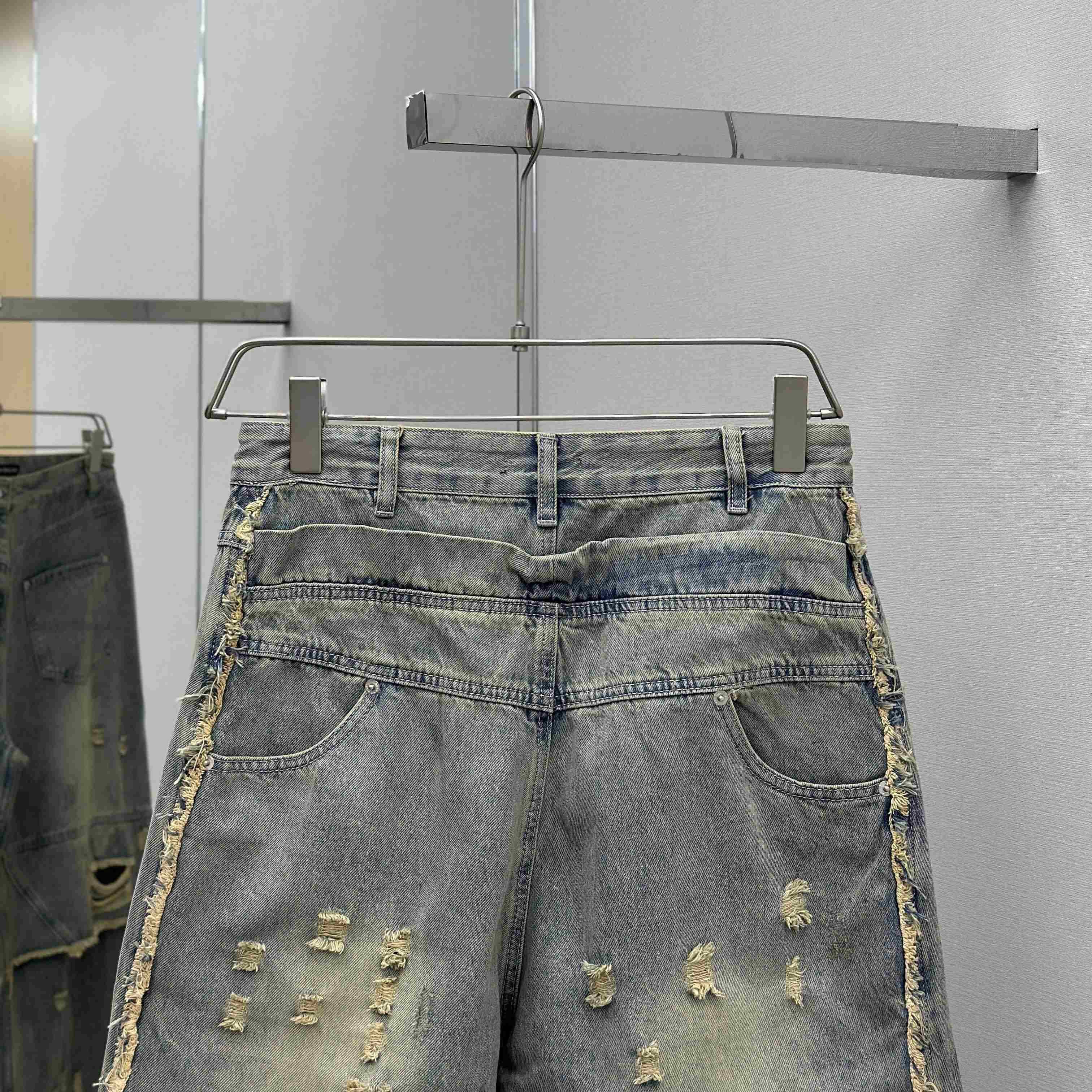 Balenciaga Baggy Pants  - DopestKickz