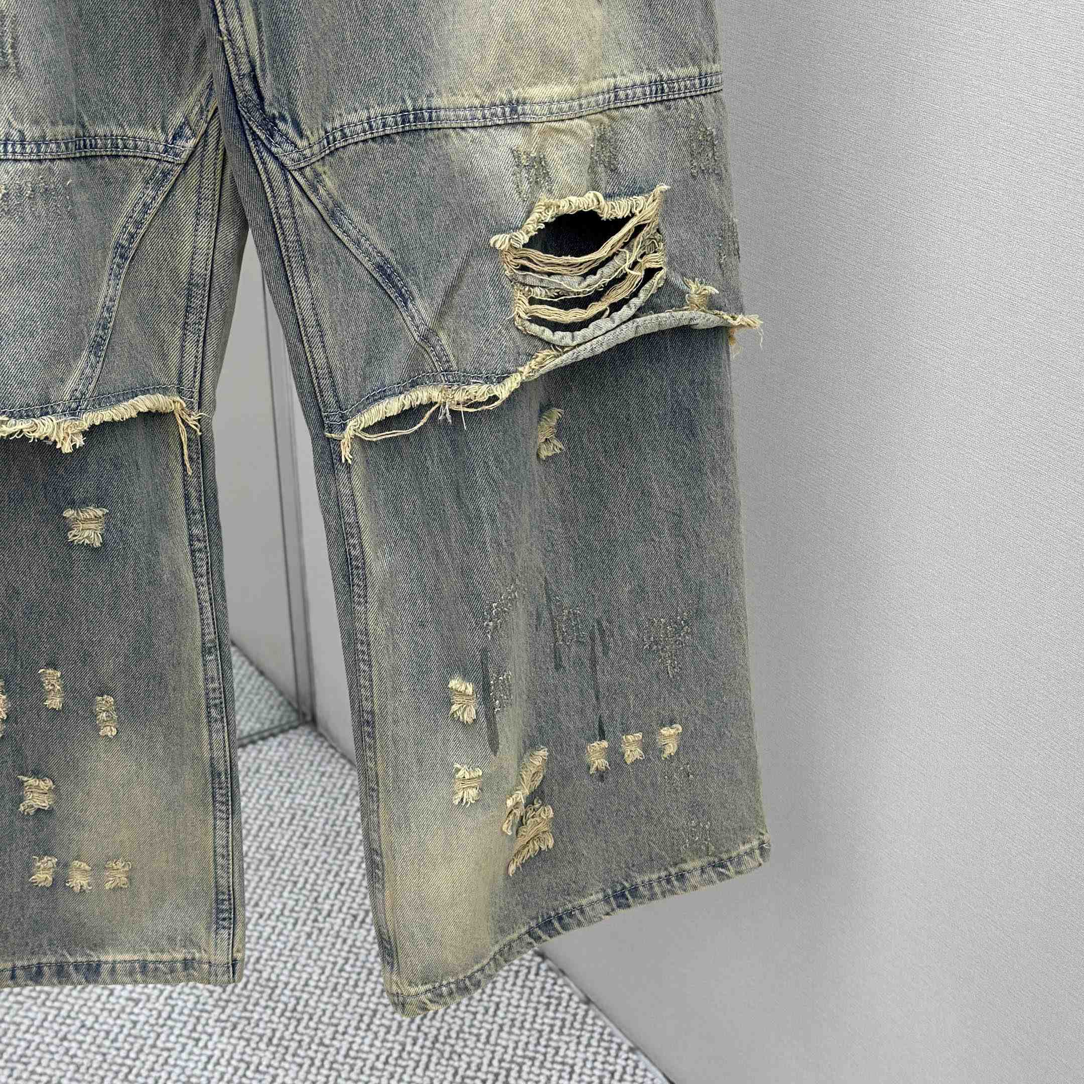 Balenciaga Baggy Pants  - DopestKickz