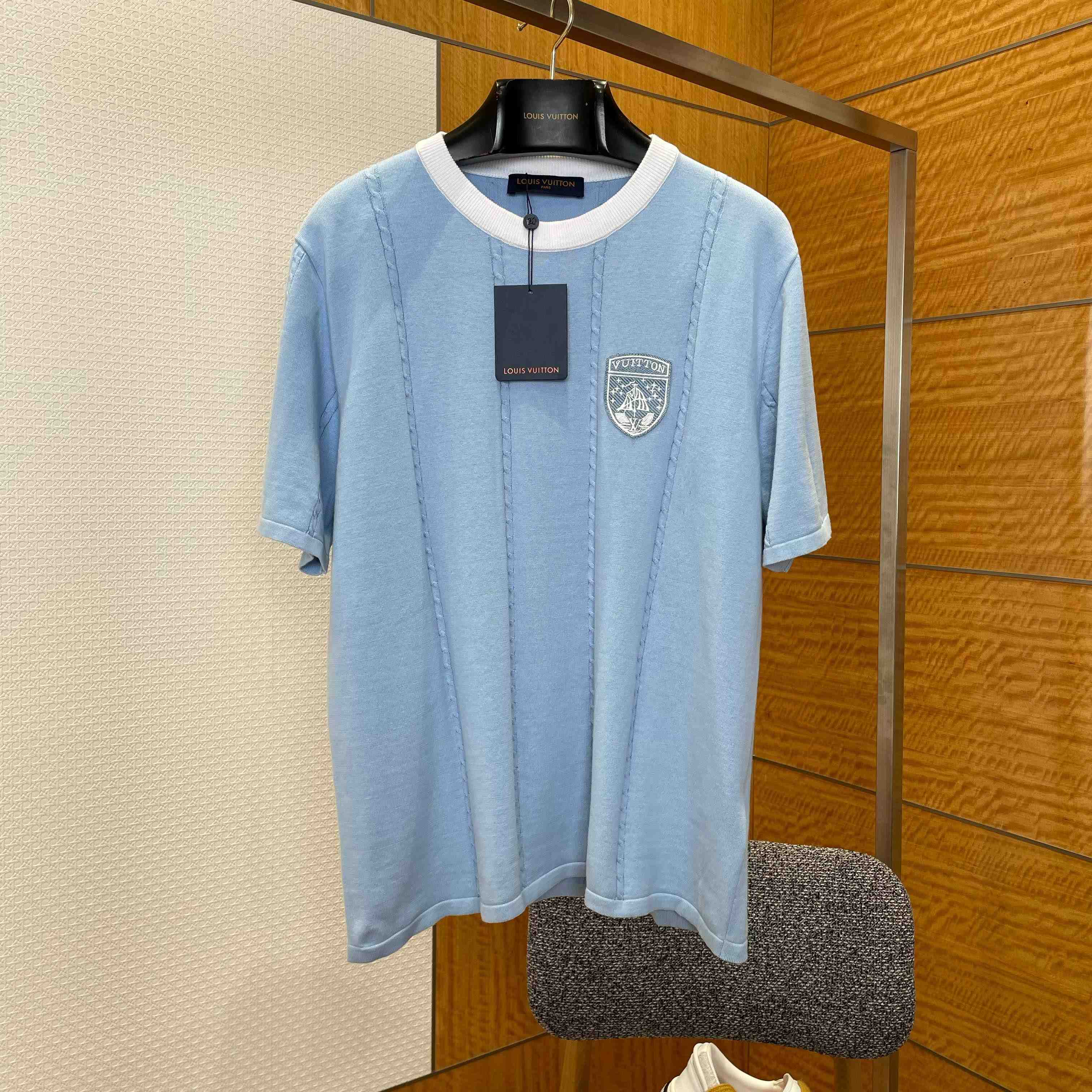 Louis Vuitton Silk-Cotton Short-Sleeved Crewneck   1AIJYJ - DopestKickz