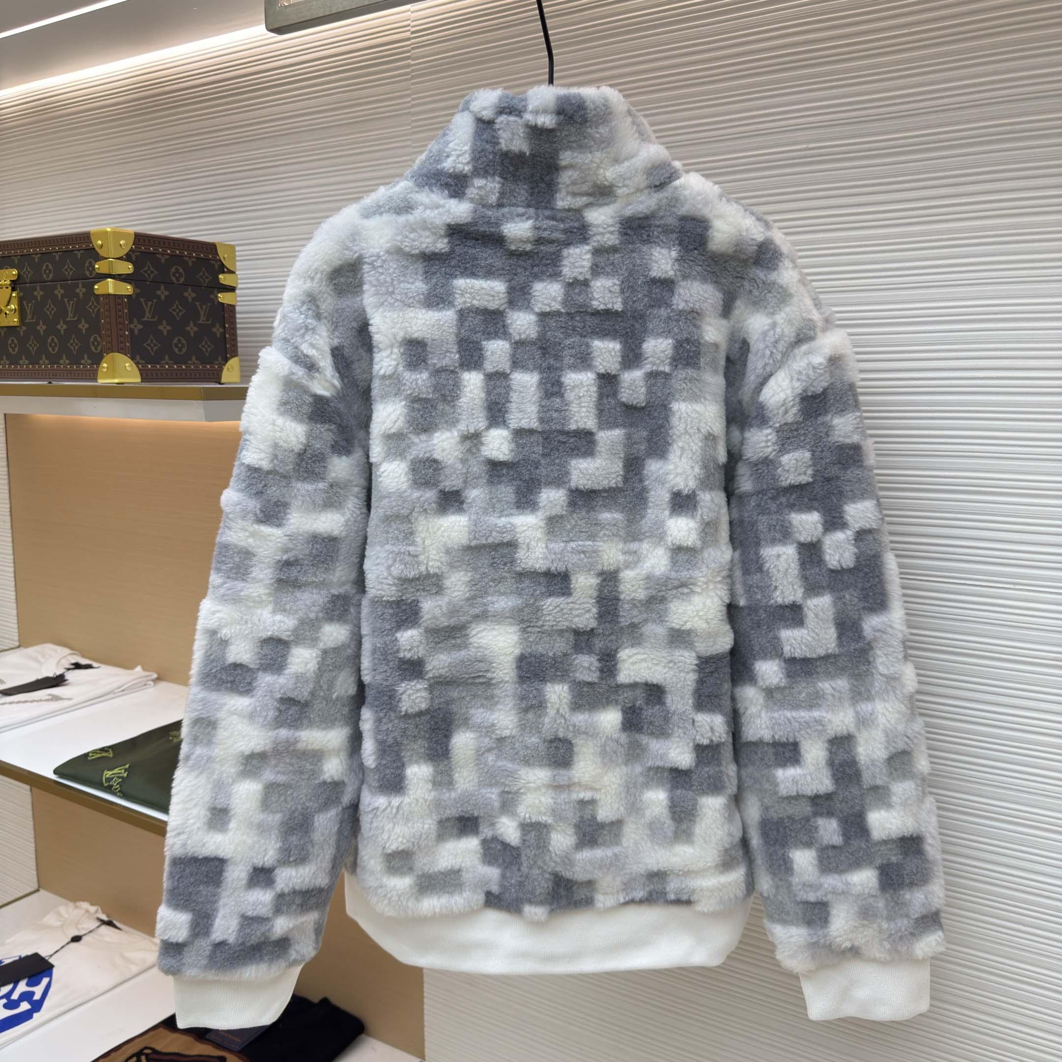 Louis Vuitton Fleece Blouson   1AGK16 - DopestKickz