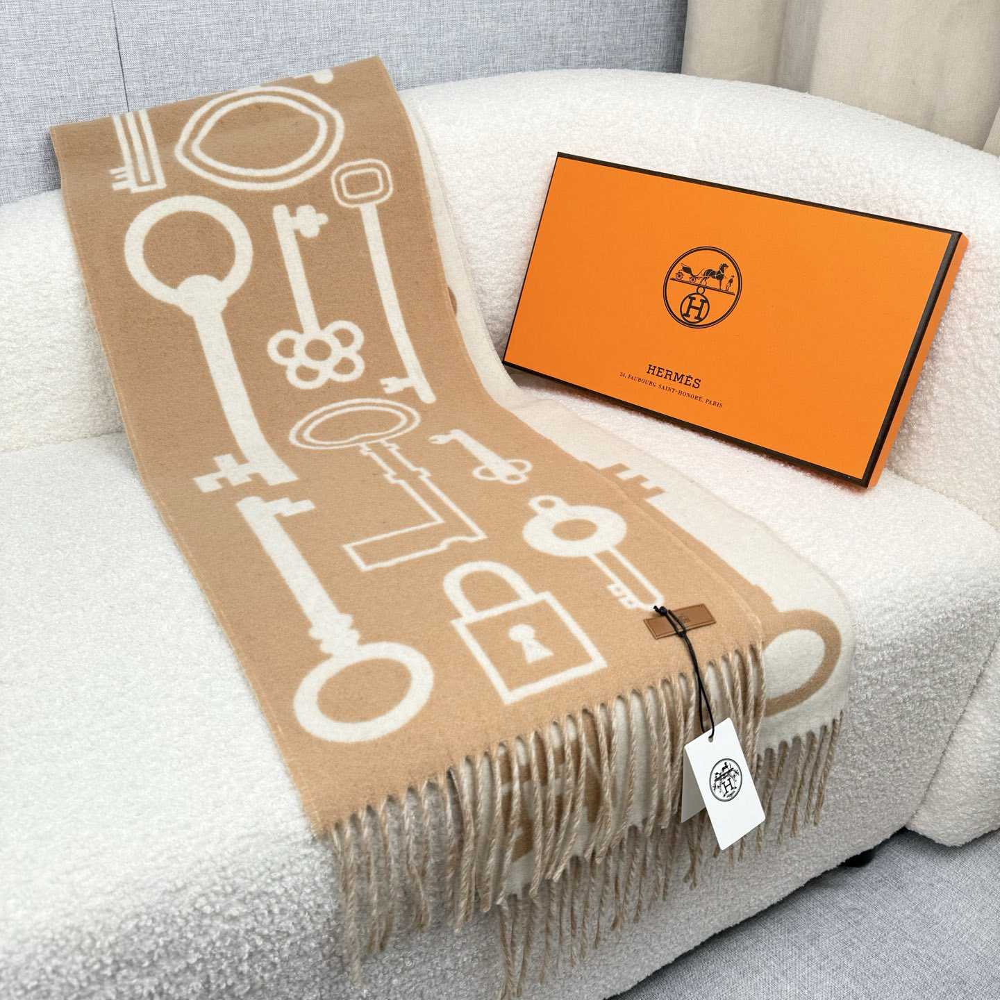 Hermes Casaque Porte-Clefs Scarf - DopestKickz