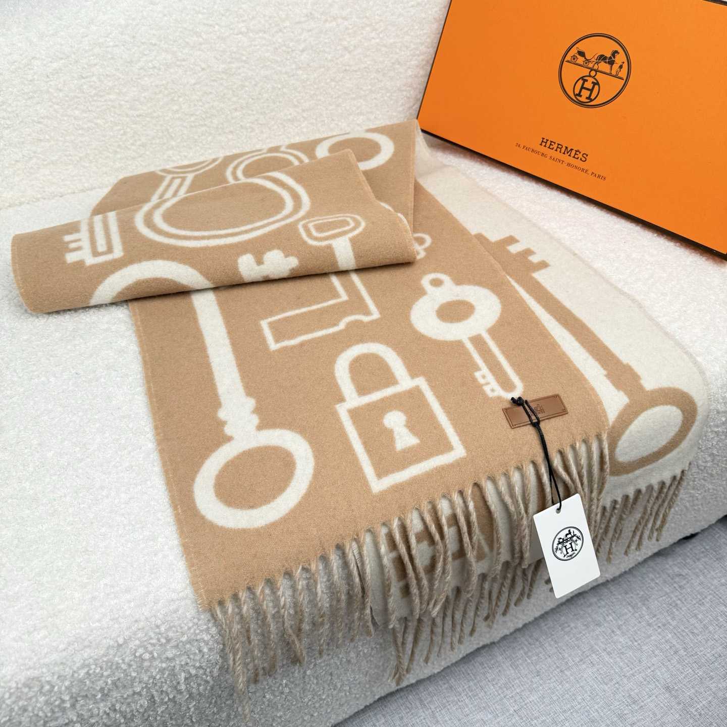 Hermes Casaque Porte-Clefs Scarf - DopestKickz
