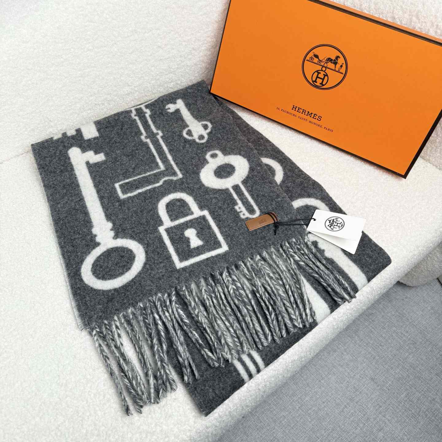 Hermes Casaque Porte-Clefs Scarf - DopestKickz