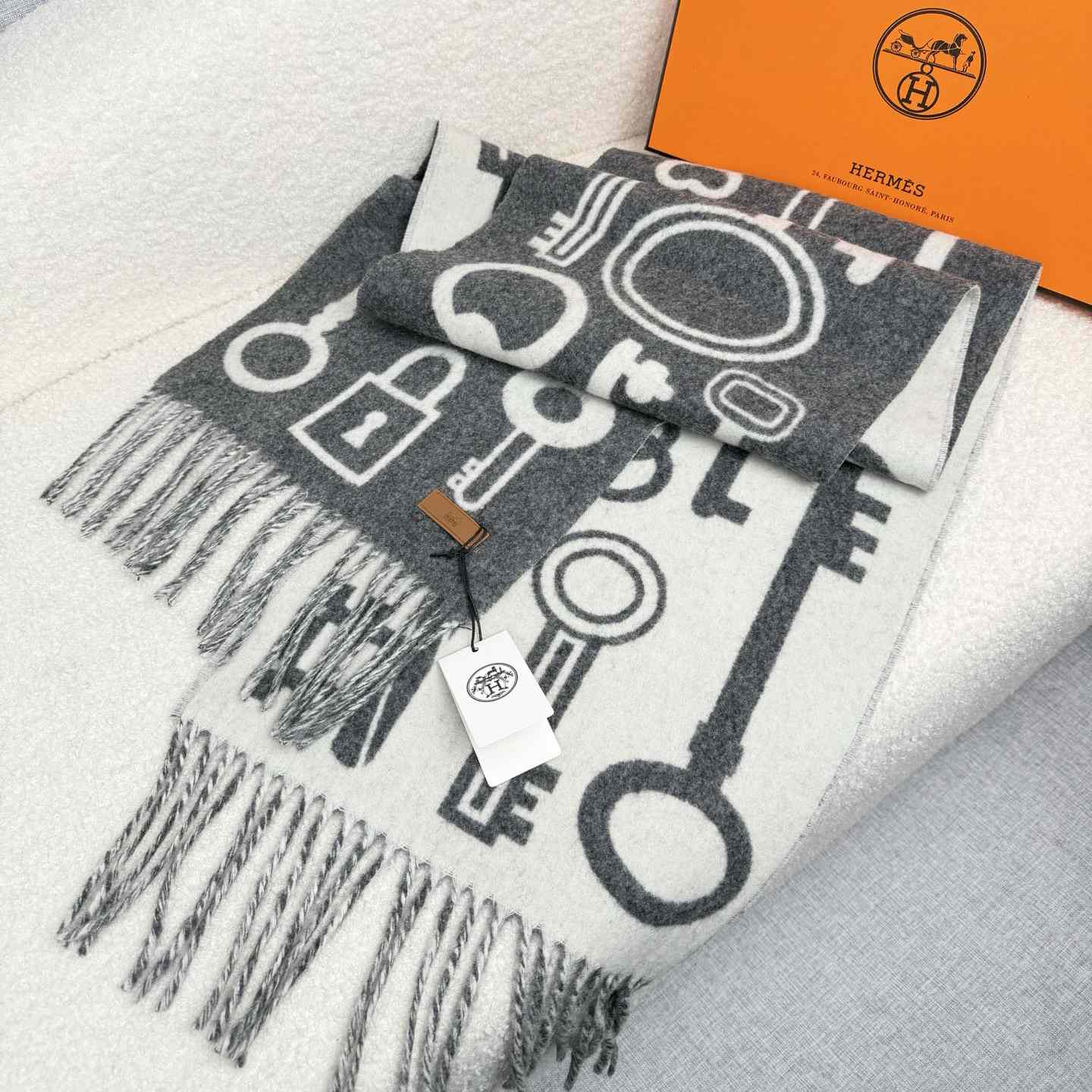 Hermes Casaque Porte-Clefs Scarf - DopestKickz