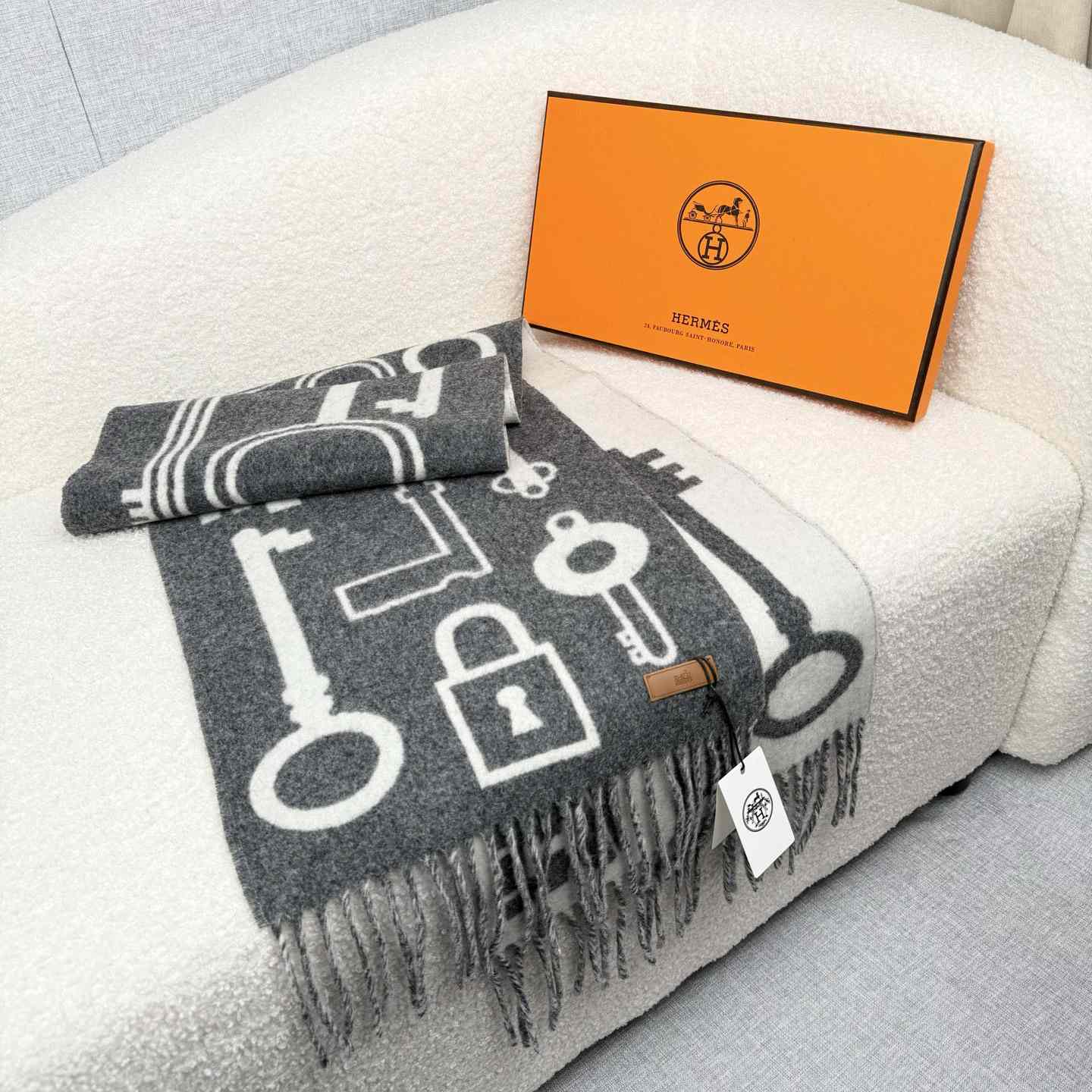 Hermes Casaque Porte-Clefs Scarf - DopestKickz