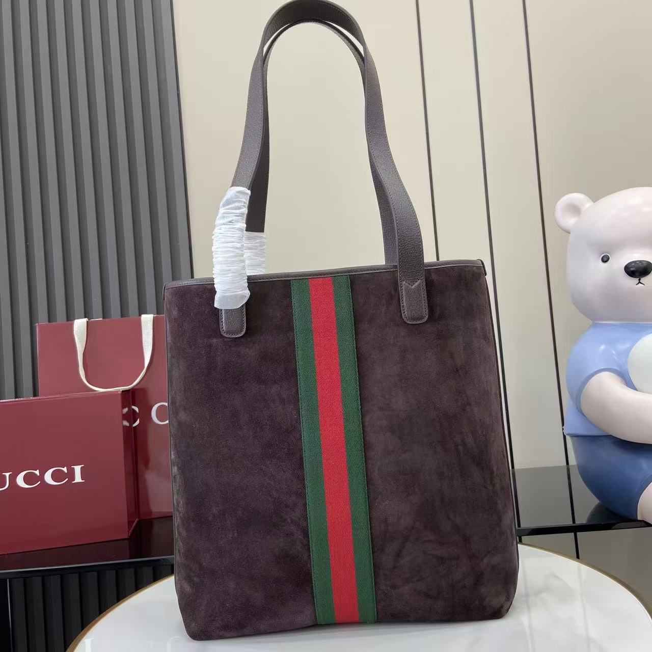 Gucci Ophidia Medium Tote Bag - DopestKickz