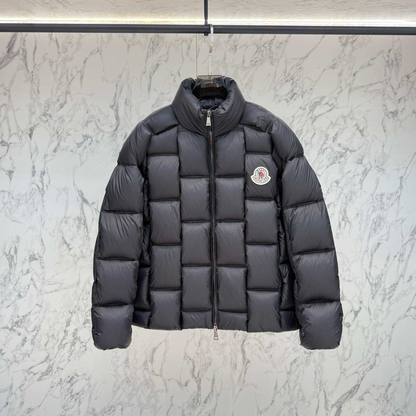 Moncler Short Down Jacket - DopestKickz