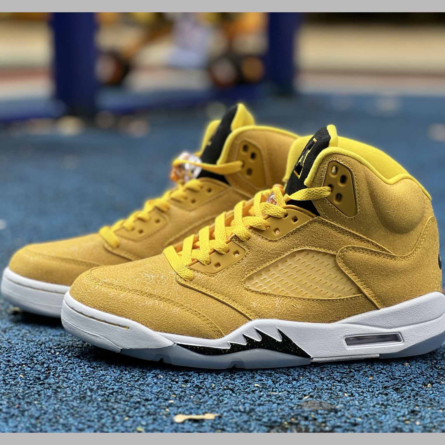 Air Jordan 5 “Michigan” PE Gold Yellow HQ7978-701 - DopestKickz