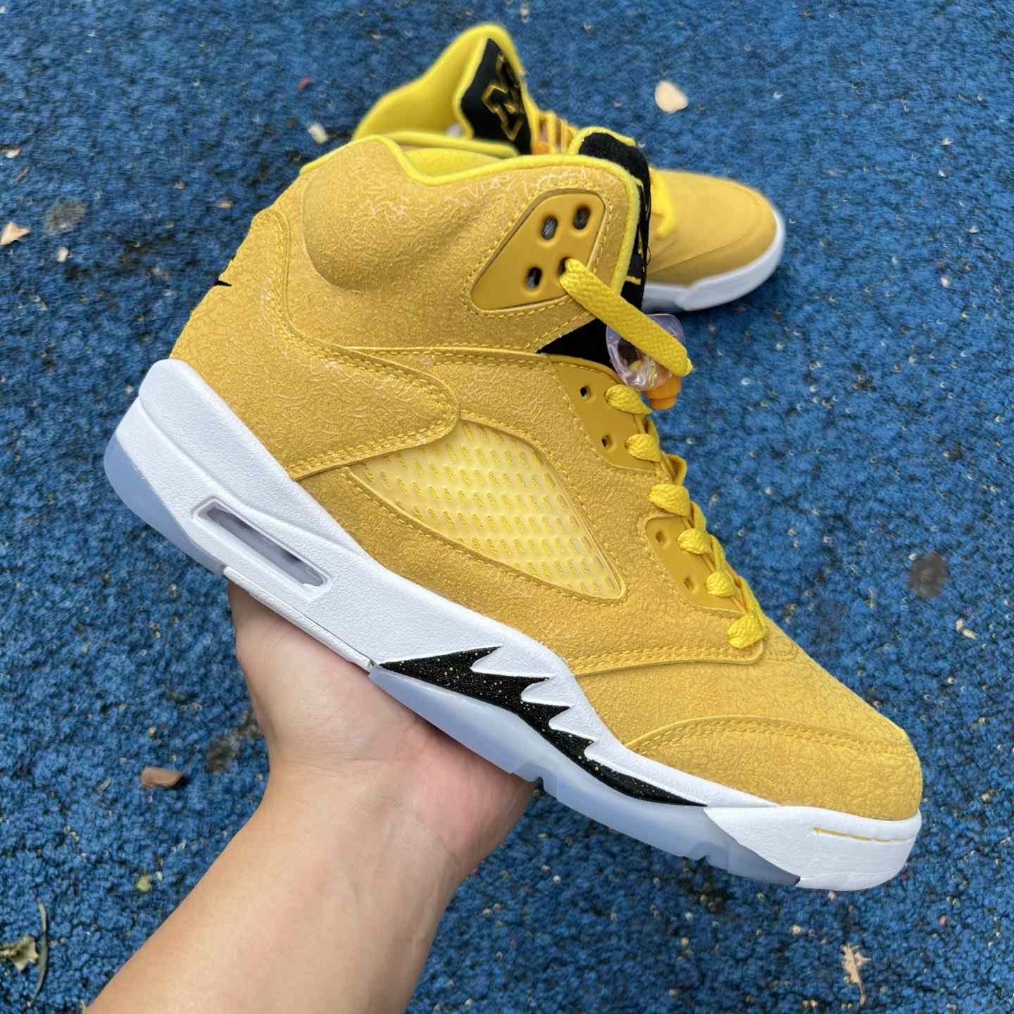 Air Jordan 5 “Michigan” PE Gold Yellow HQ7978-701 - DopestKickz