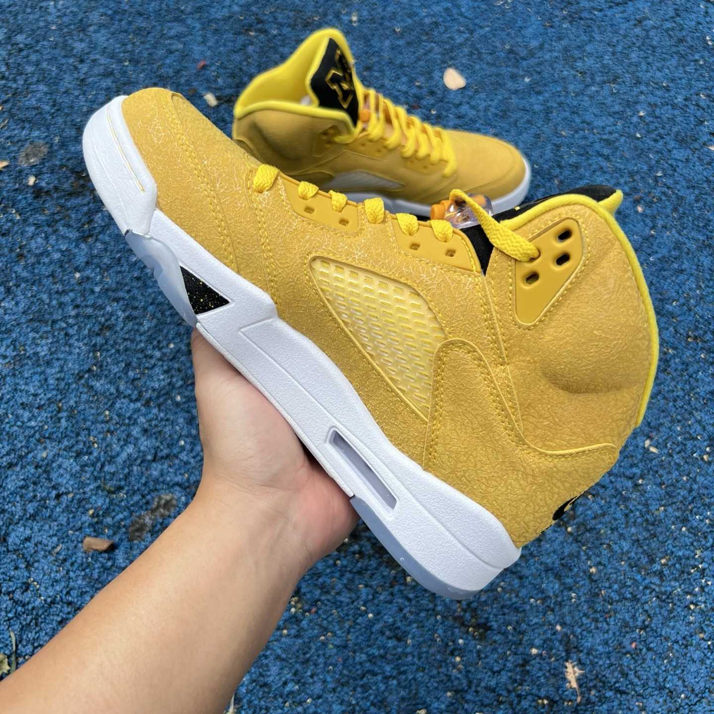 Air Jordan 5 “Michigan” PE Gold Yellow HQ7978-701 - DopestKickz