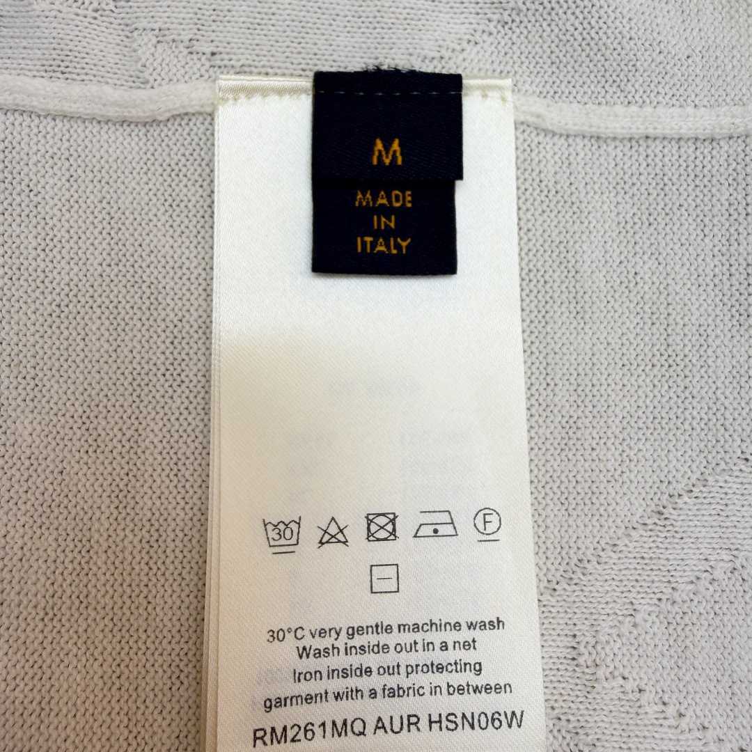 Louis Vuitton Monogram Short-Sleeved Cotton Crewneck   1AIWFR - DopestKickz