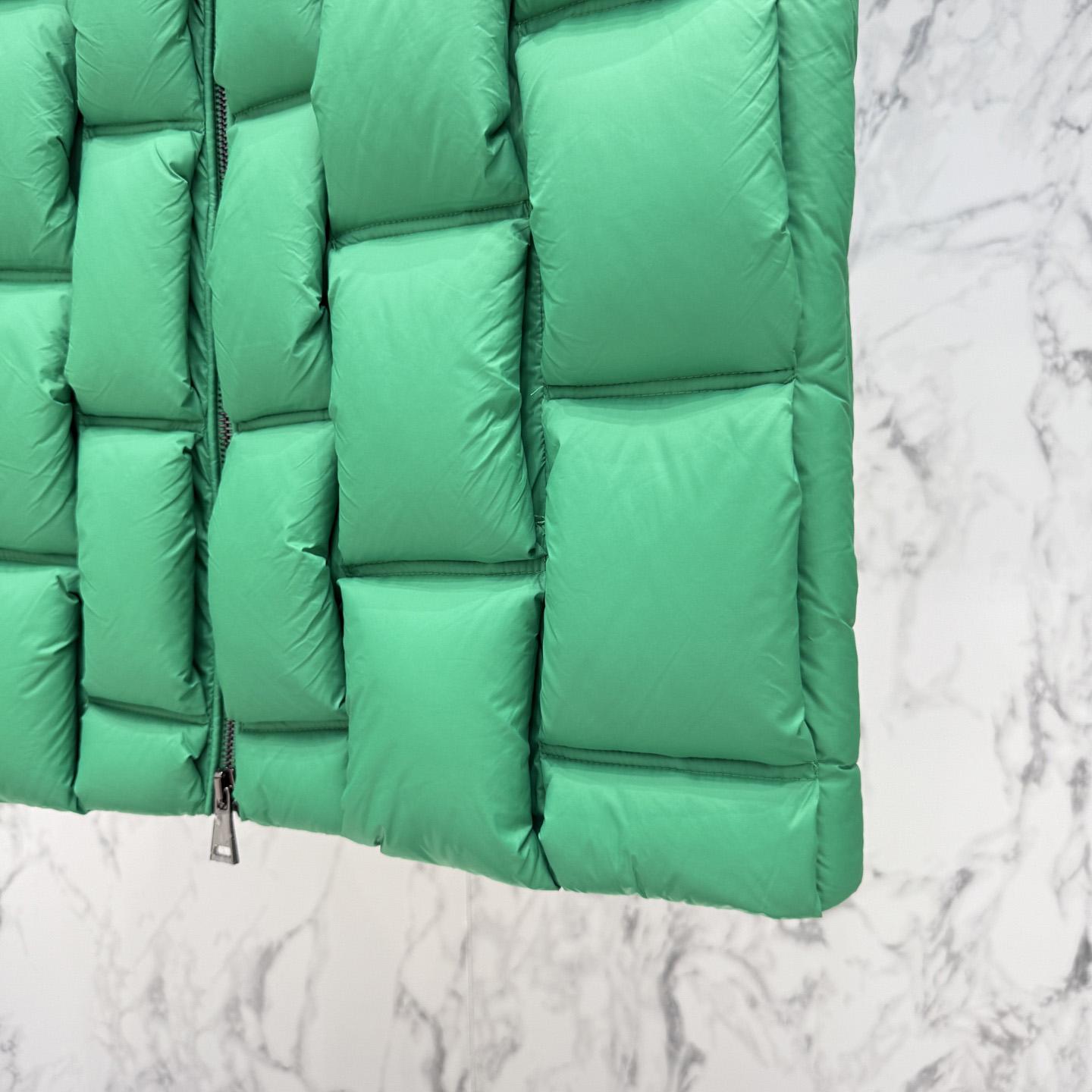 Moncler Down Vest - DopestKickz