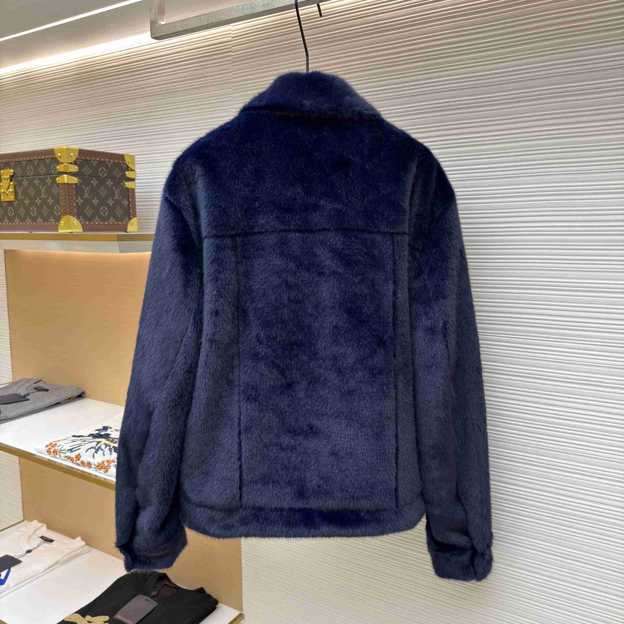 Louis Vuitton Mink Denim Trucker Jacket   1AILX0 - DopestKickz