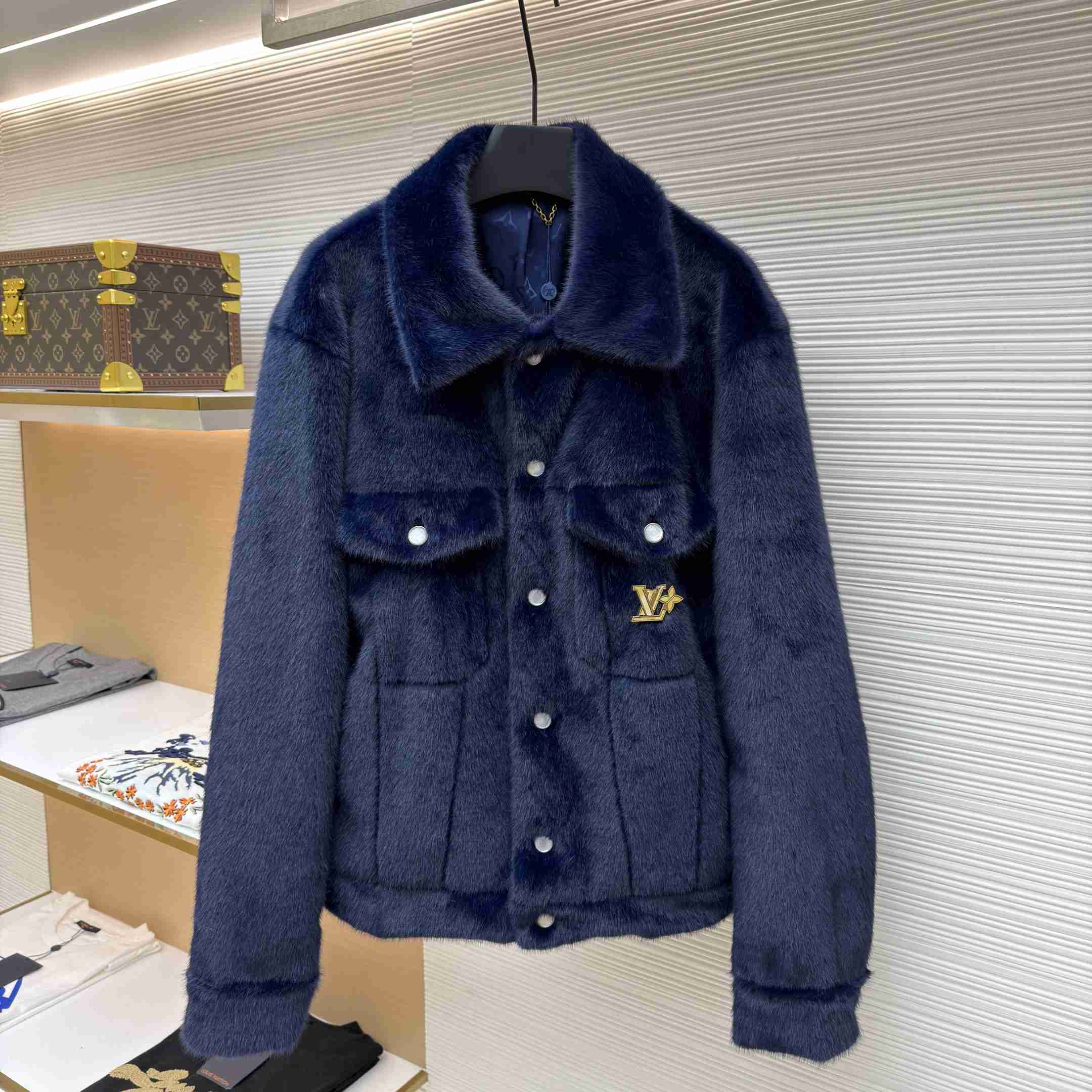 Louis Vuitton Mink Denim Trucker Jacket   1AILX0 - DopestKickz