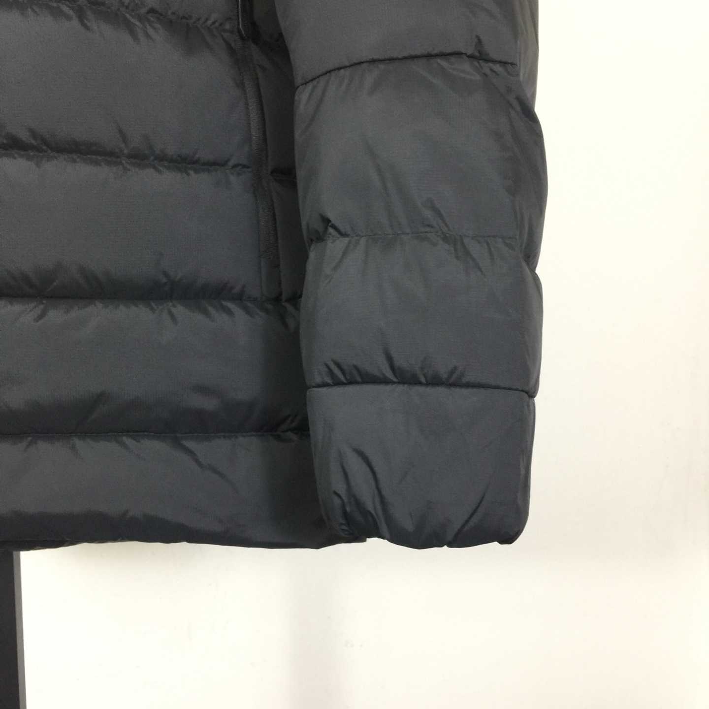 Arc'teryx Thorium Down Hooded Jacket - DopestKickz