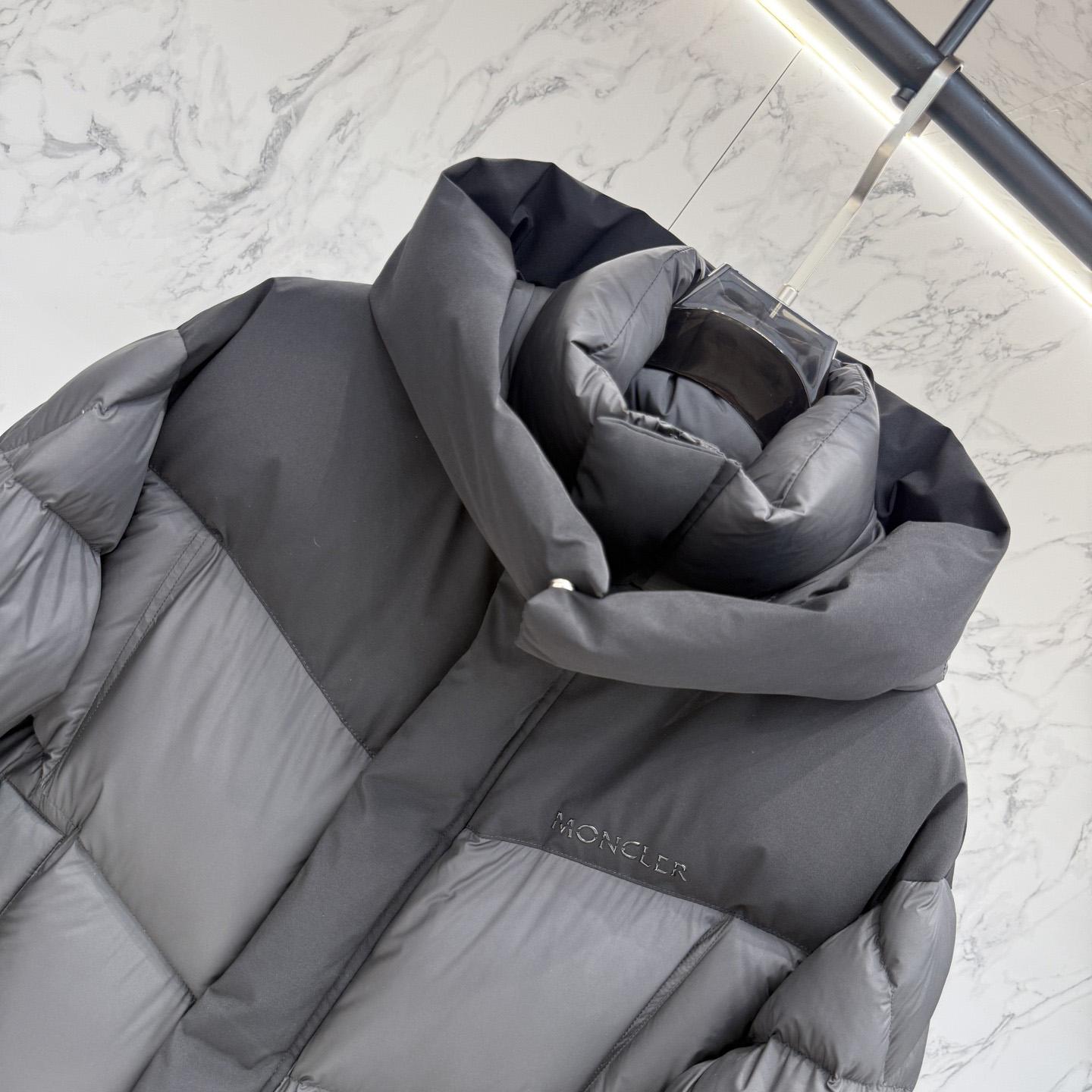 Moncler Short Down Jacket - DopestKickz