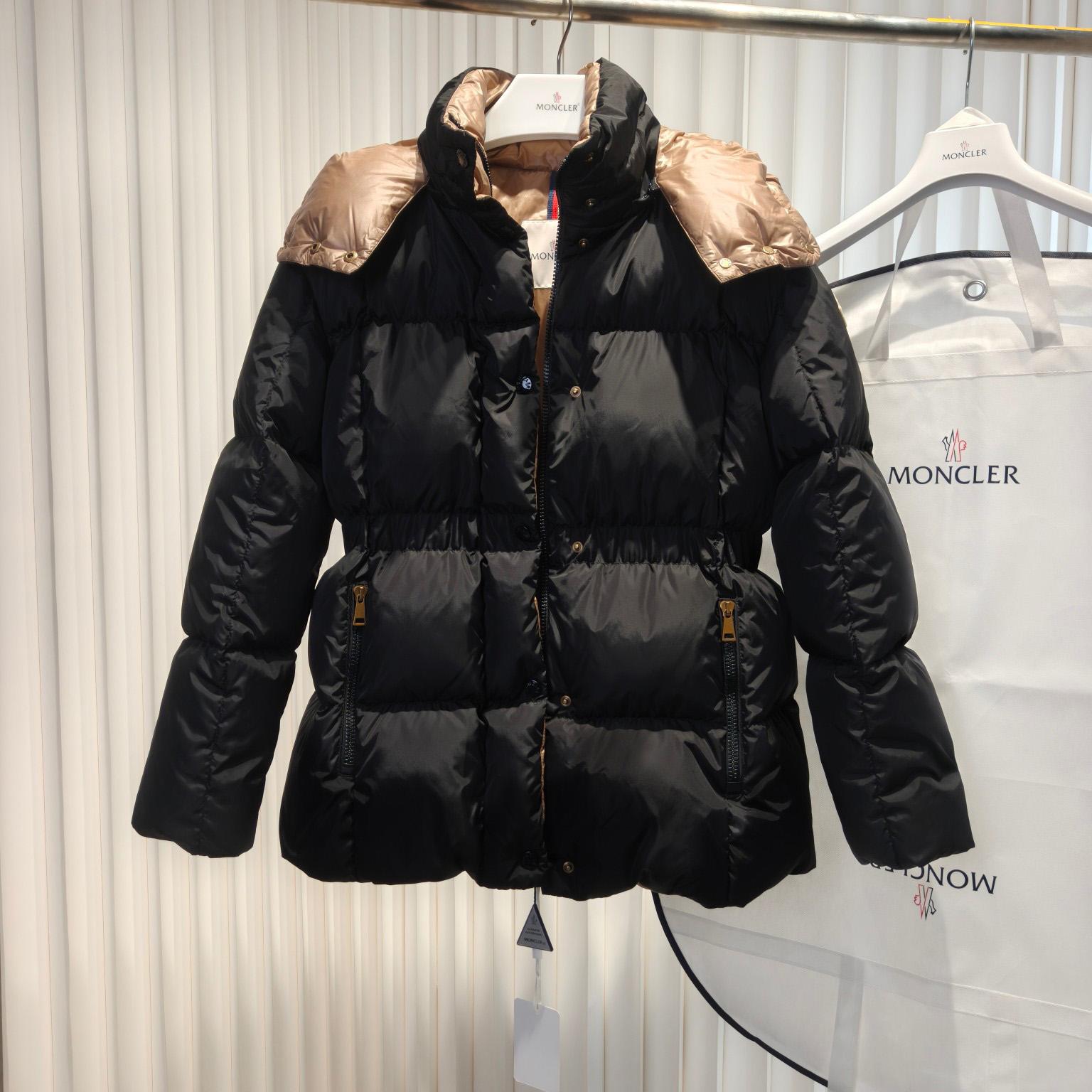 Moncler Agneux Square-Quilted Hooded Short Down Jacket - DopestKickz