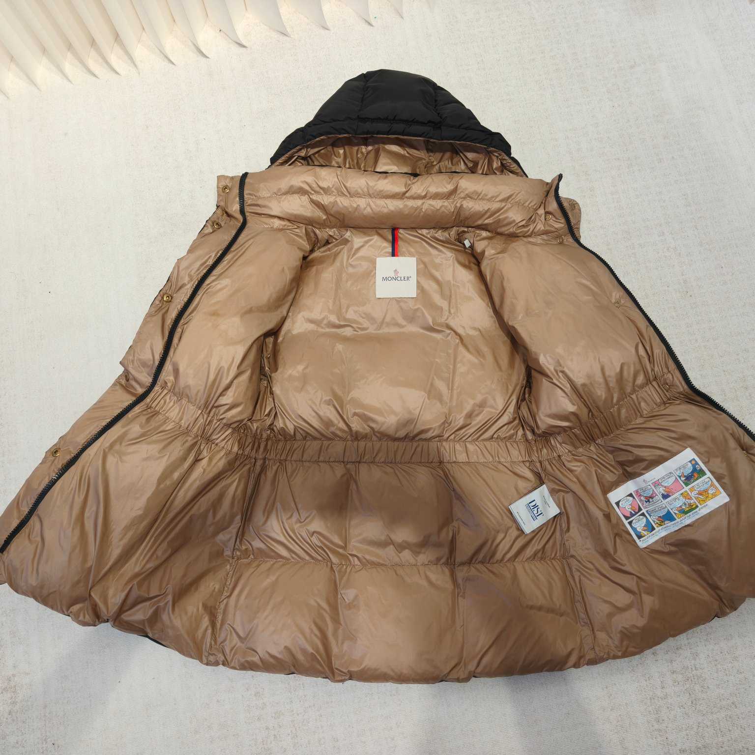 Moncler Agneux Square-Quilted Hooded Short Down Jacket - DopestKickz