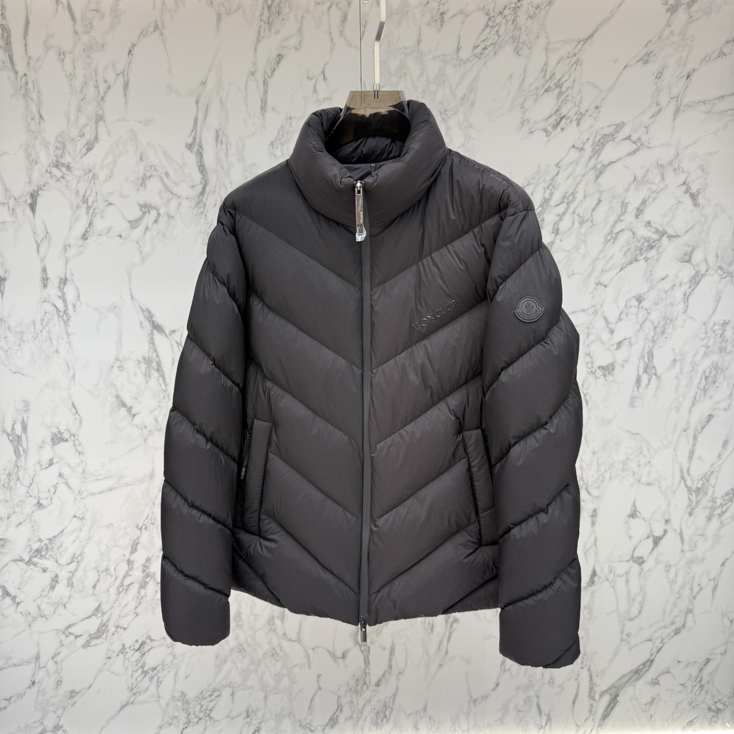 Moncler Short Down Jacket - DopestKickz