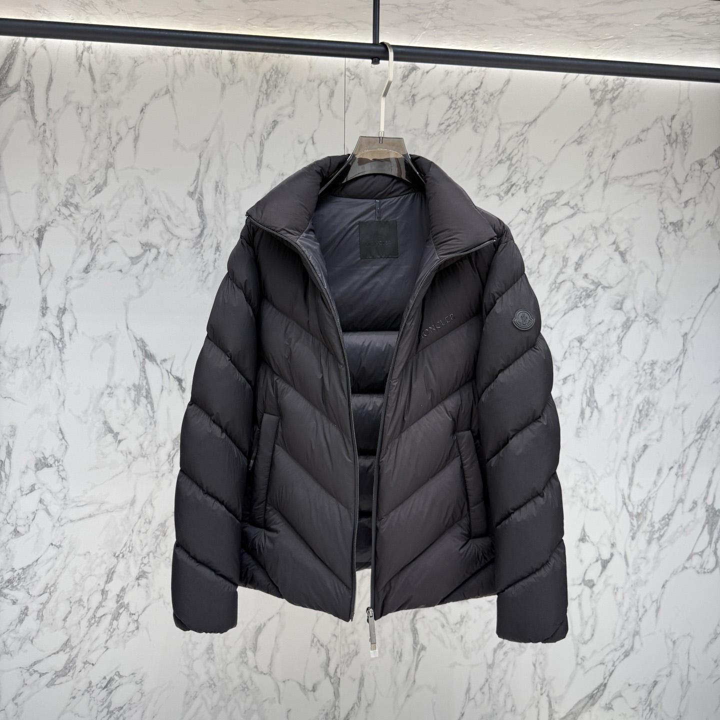 Moncler Short Down Jacket - DopestKickz