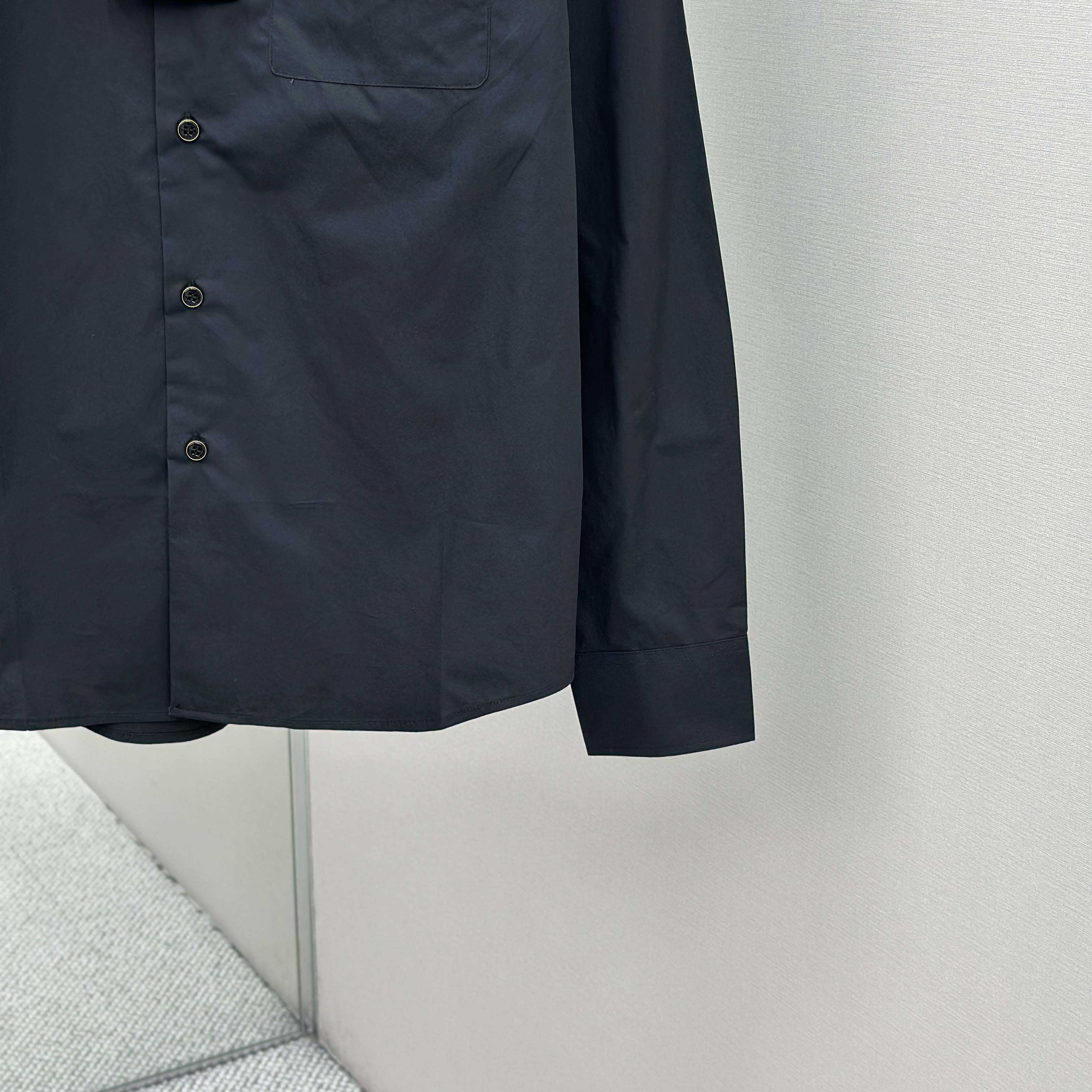 Louis Vuitton Embroidered Signature Long-Sleeved Shirt   1AIMIY - DopestKickz