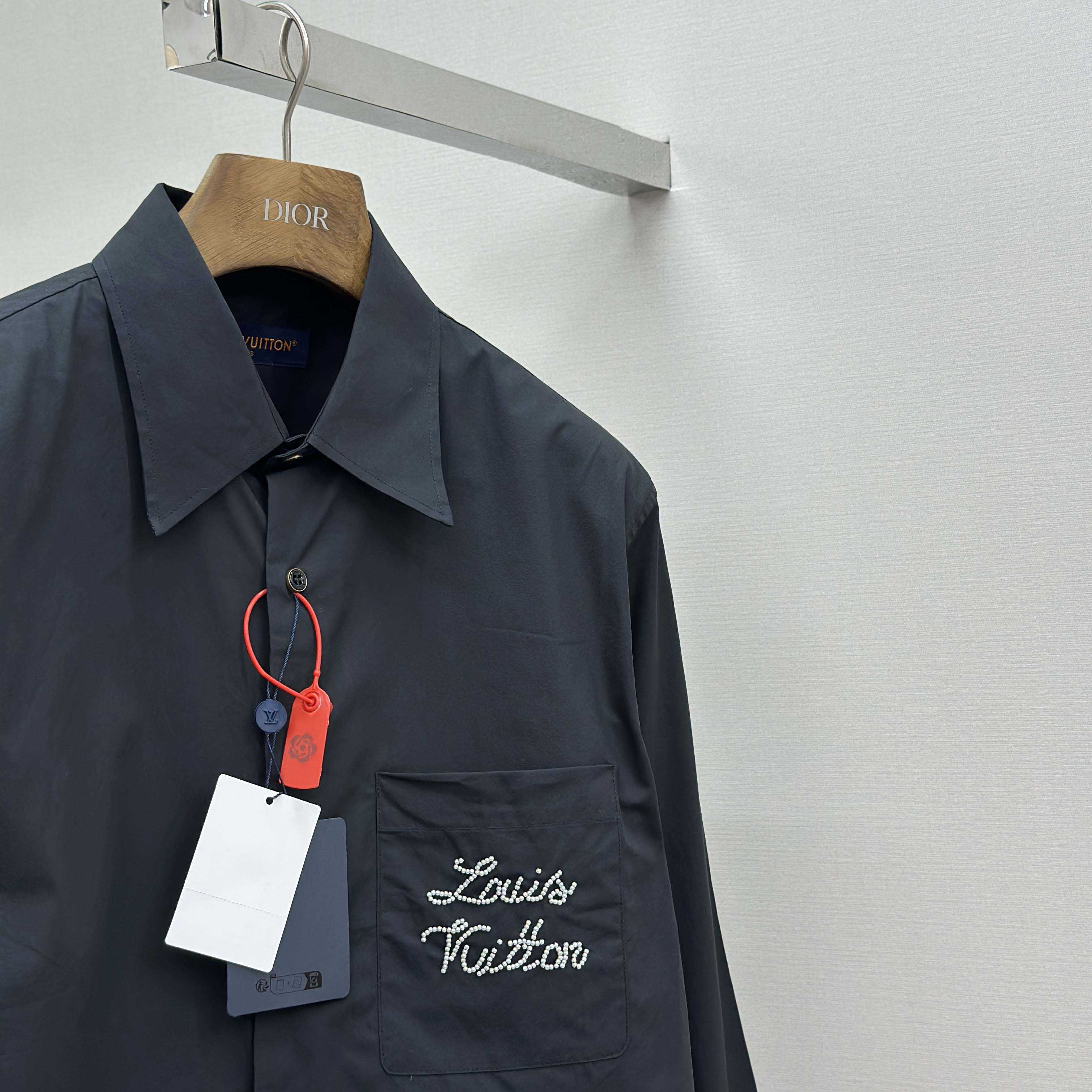 Louis Vuitton Embroidered Signature Long-Sleeved Shirt   1AIMIY - DopestKickz